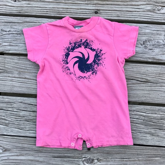 Baby Girls WRV Logo Graphic Tshirt Romper Onepiece Outfit Rare Find 18 24 Months - Picture 1 of 8